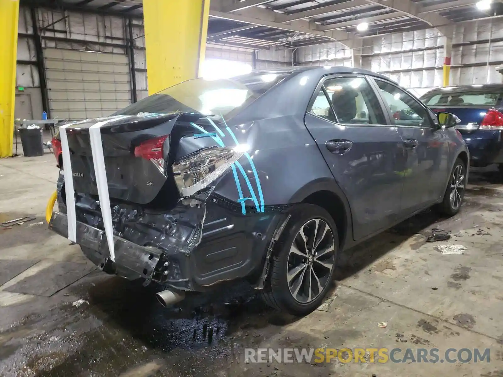 4 Фотография поврежденного автомобиля 2T1BURHE3KC203992 TOYOTA COROLLA 2019