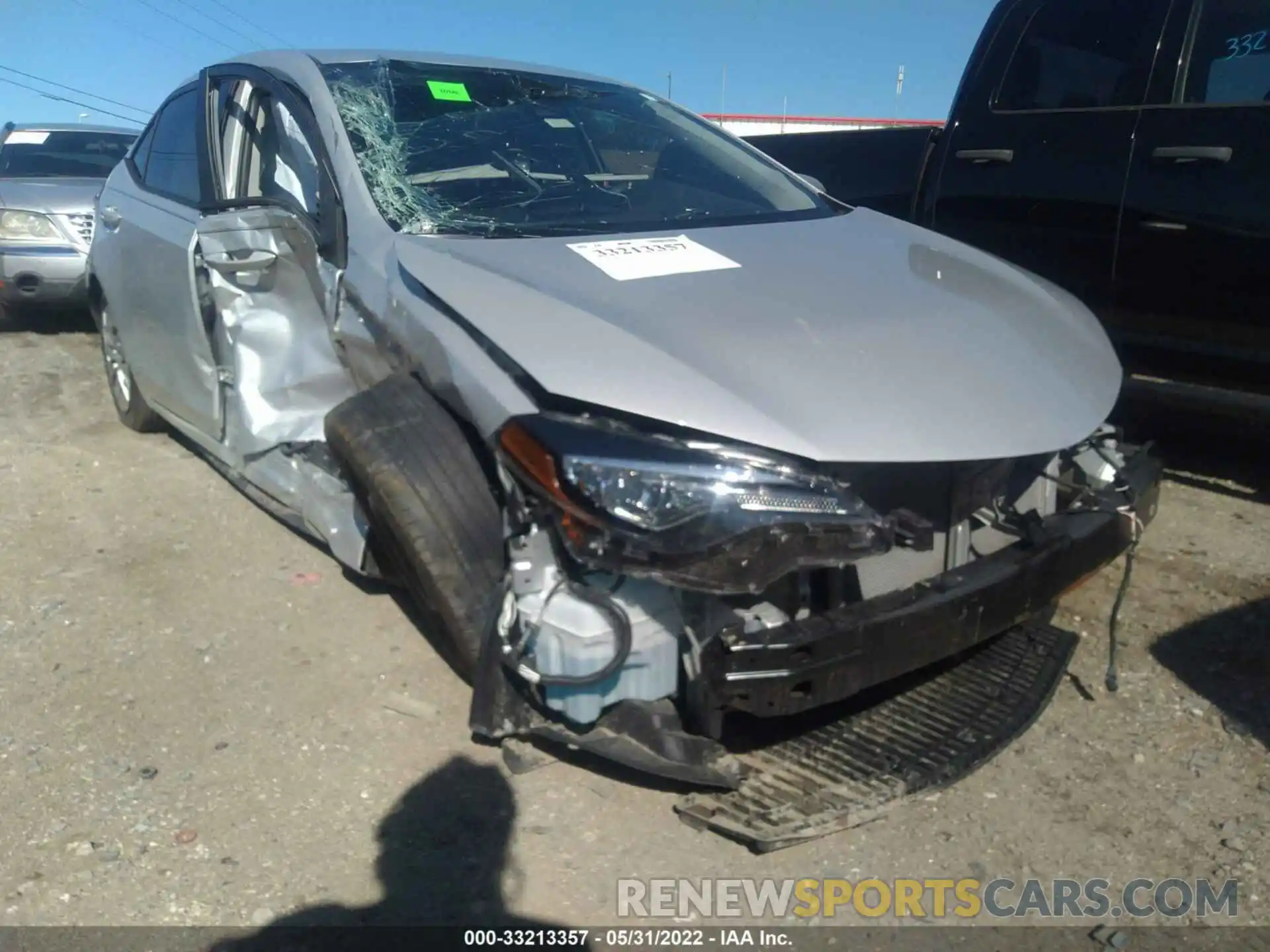 6 Photograph of a damaged car 2T1BURHE3KC204057 TOYOTA COROLLA 2019