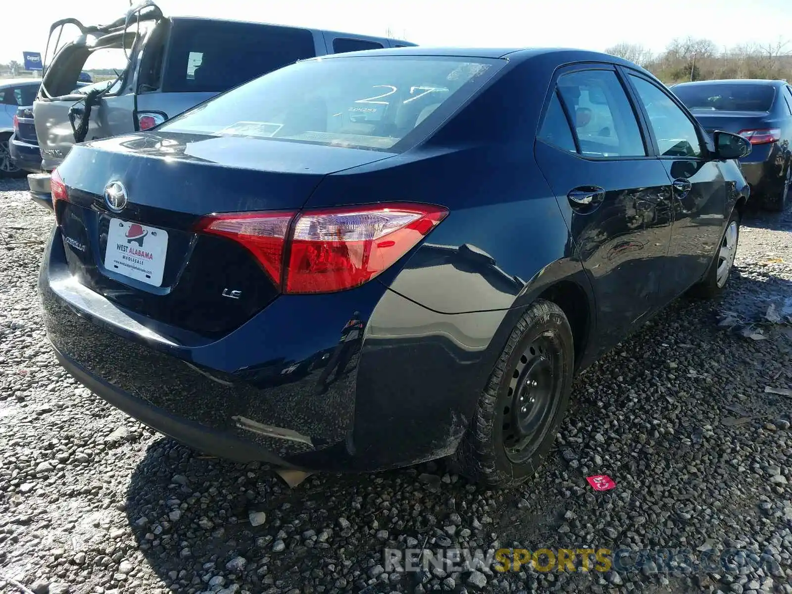 4 Photograph of a damaged car 2T1BURHE3KC204253 TOYOTA COROLLA 2019