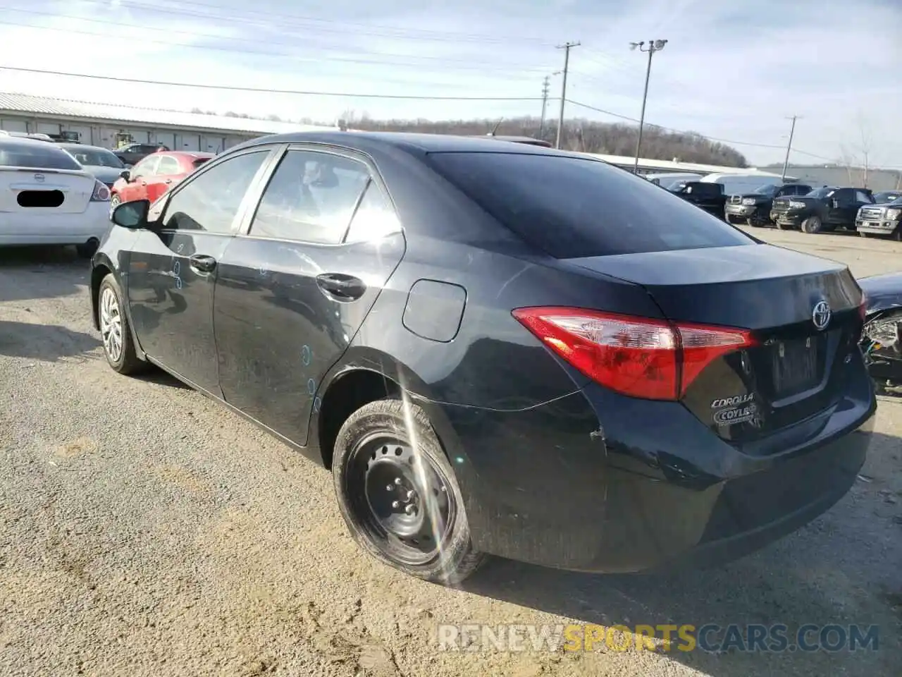 3 Photograph of a damaged car 2T1BURHE3KC205063 TOYOTA COROLLA 2019