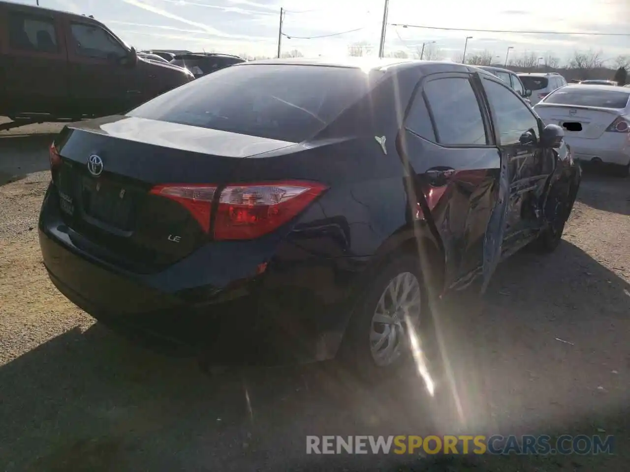 4 Photograph of a damaged car 2T1BURHE3KC205063 TOYOTA COROLLA 2019