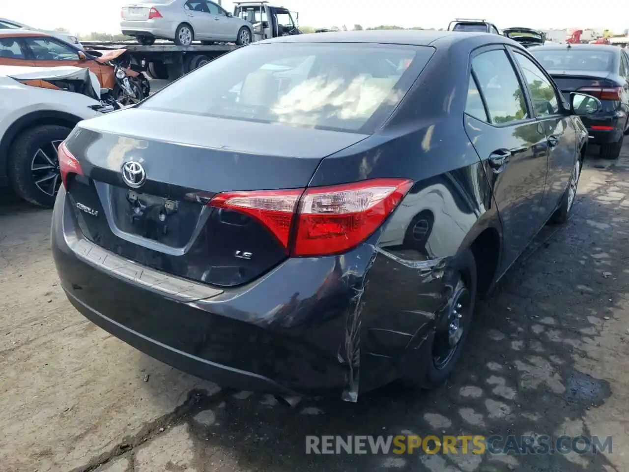 4 Photograph of a damaged car 2T1BURHE3KC205399 TOYOTA COROLLA 2019