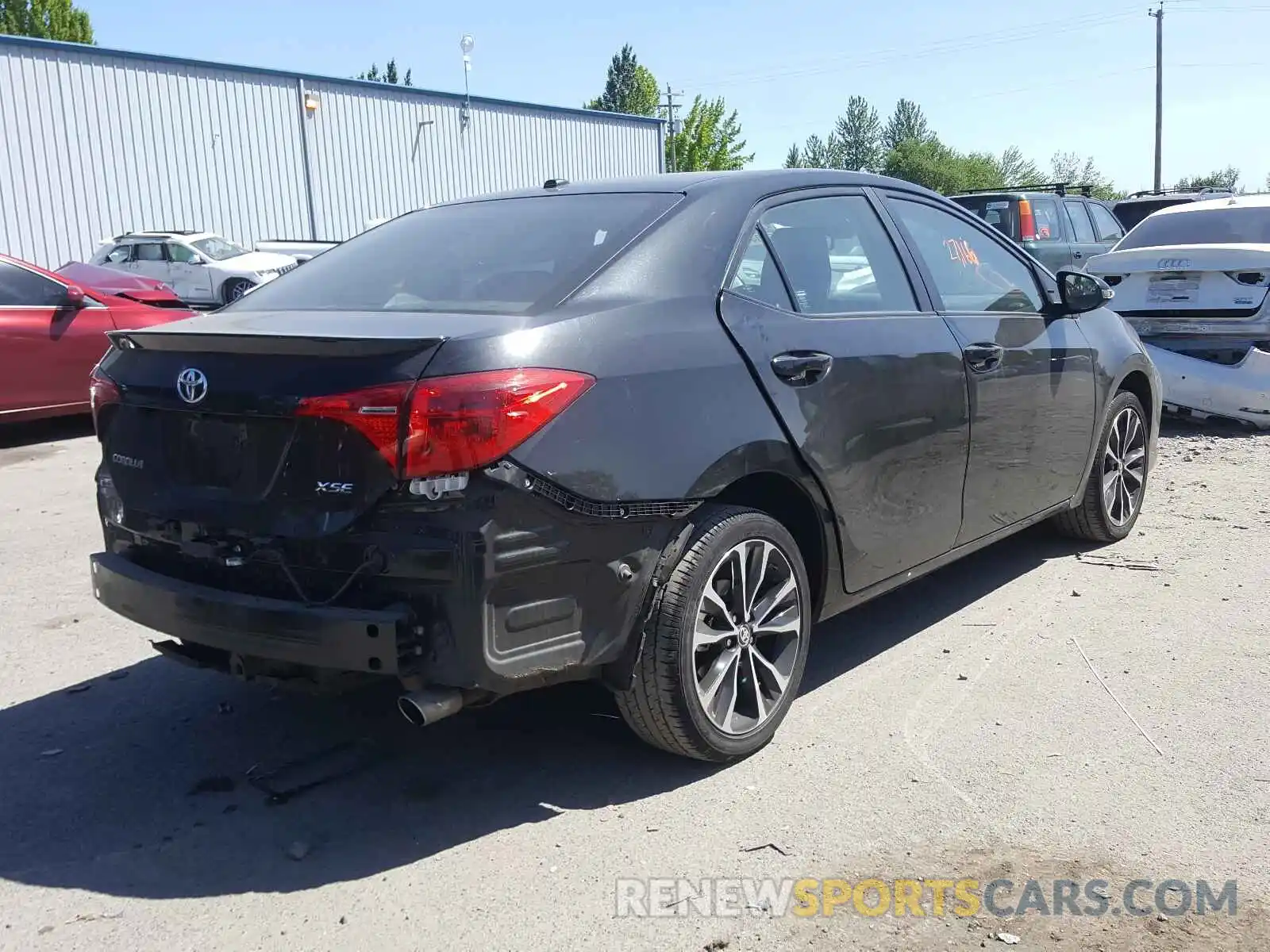 4 Photograph of a damaged car 2T1BURHE3KC205841 TOYOTA COROLLA 2019