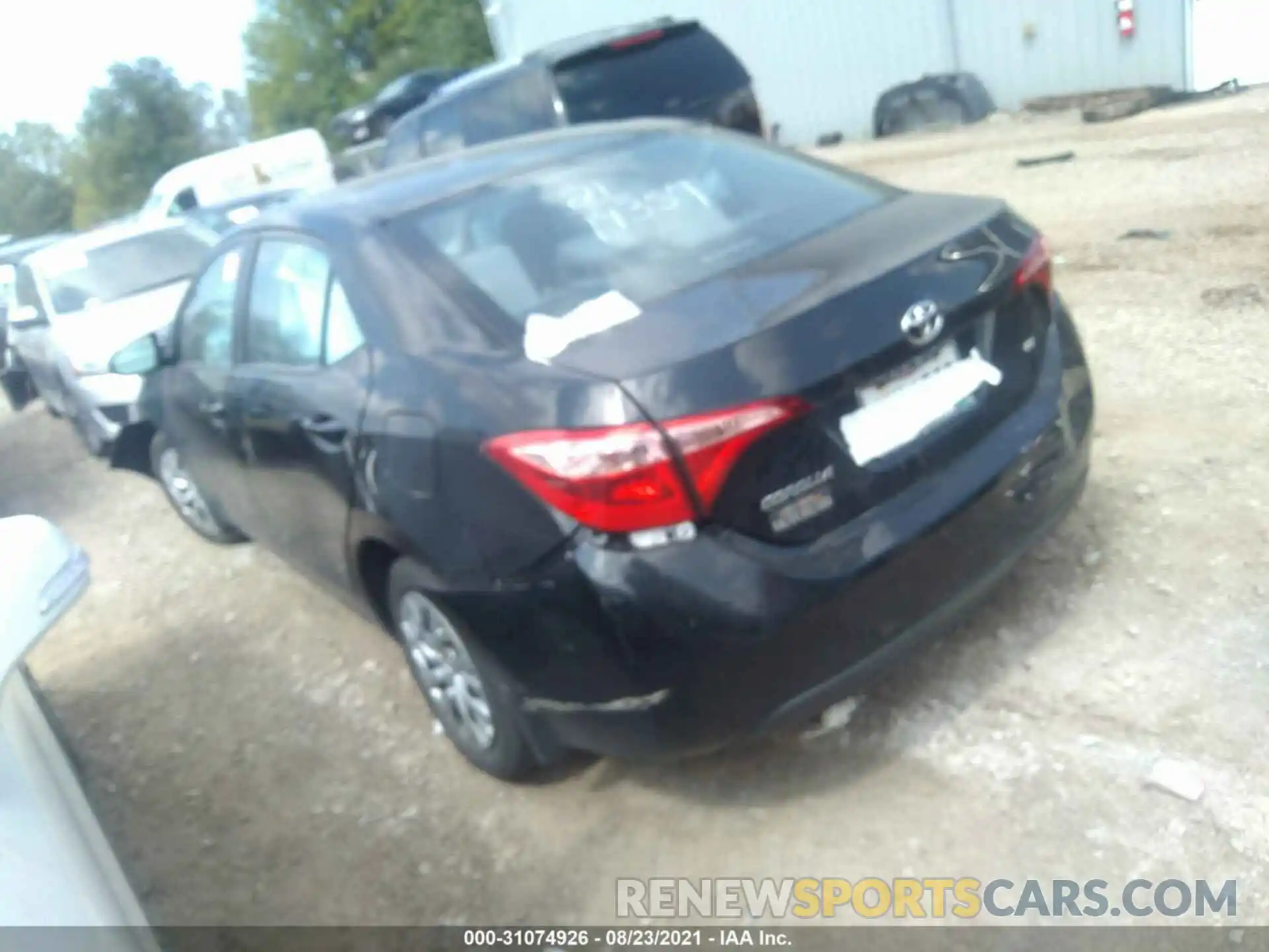 3 Photograph of a damaged car 2T1BURHE3KC207380 TOYOTA COROLLA 2019