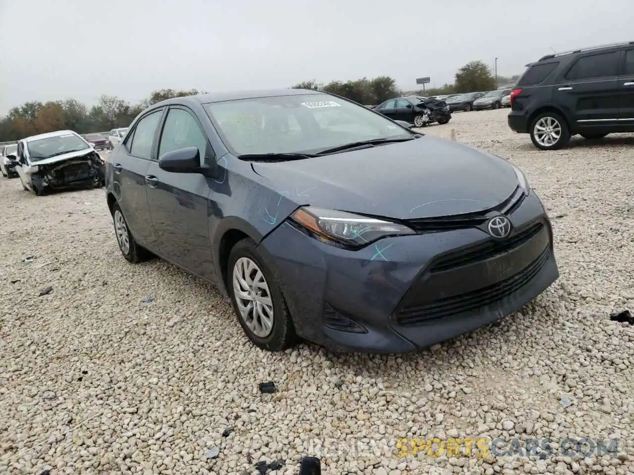 1 Photograph of a damaged car 2T1BURHE3KC207556 TOYOTA COROLLA 2019