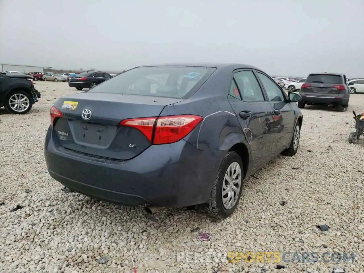 4 Photograph of a damaged car 2T1BURHE3KC207556 TOYOTA COROLLA 2019