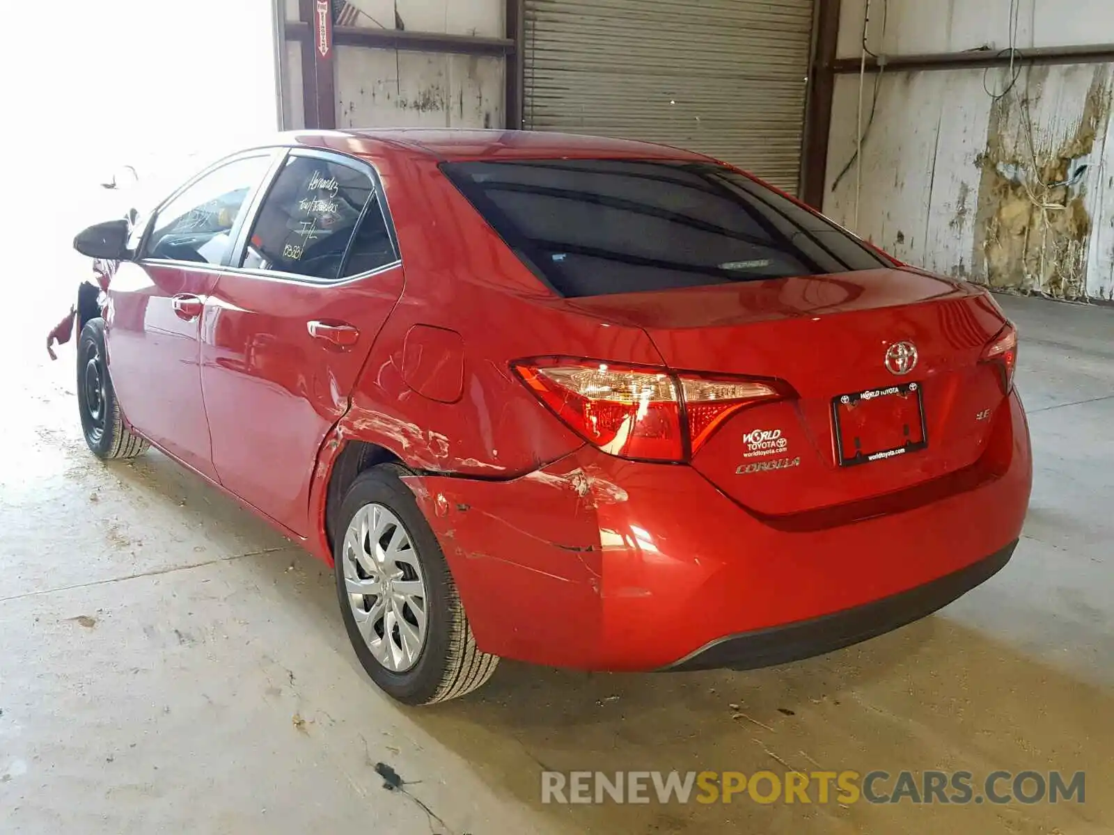 3 Photograph of a damaged car 2T1BURHE3KC208741 TOYOTA COROLLA 2019