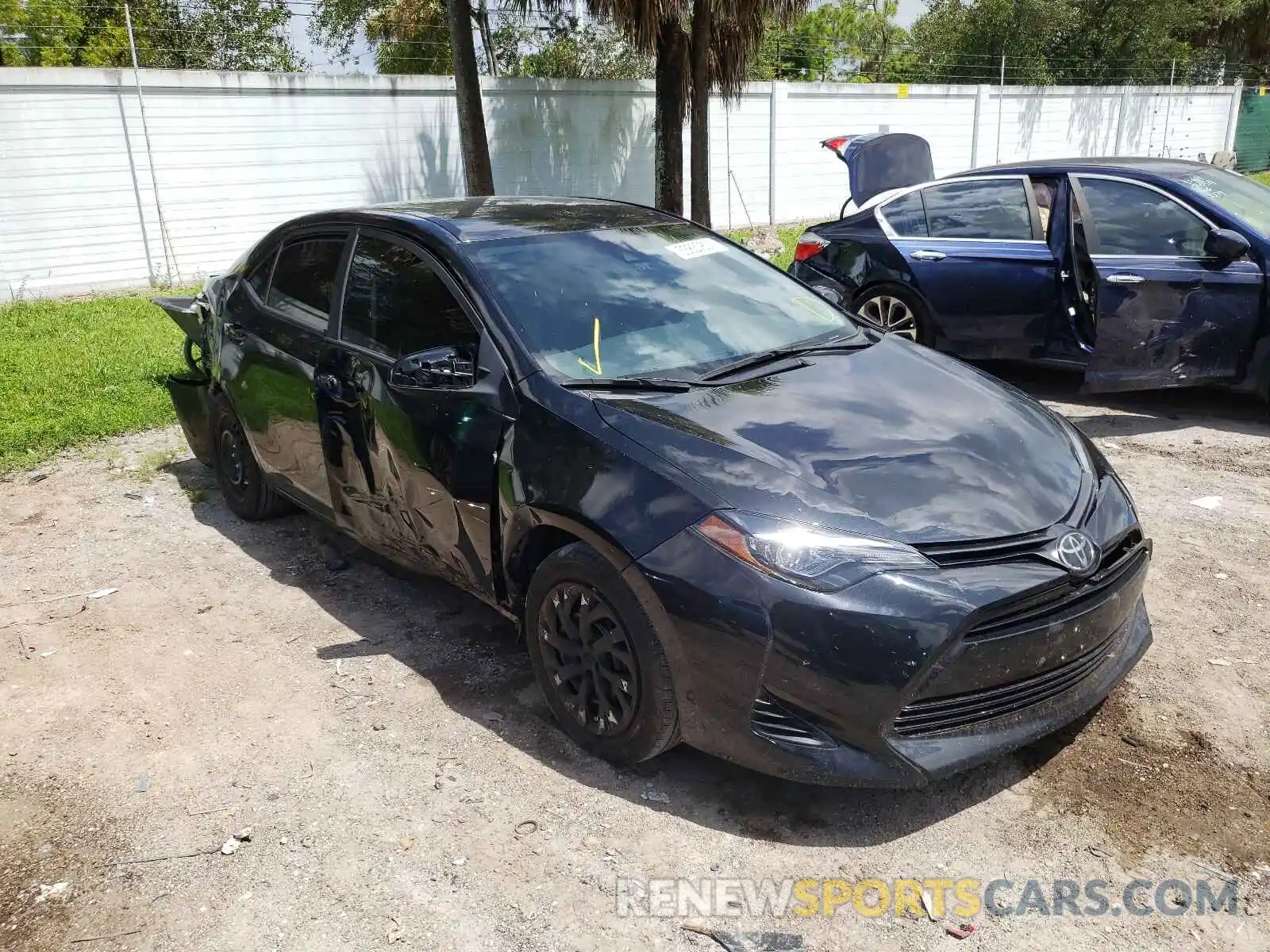 1 Photograph of a damaged car 2T1BURHE3KC209369 TOYOTA COROLLA 2019