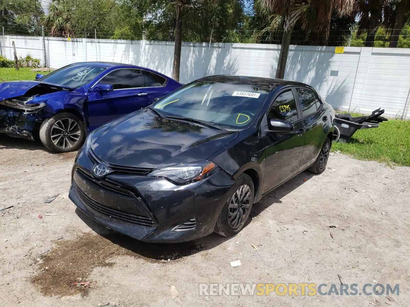 2 Photograph of a damaged car 2T1BURHE3KC209369 TOYOTA COROLLA 2019