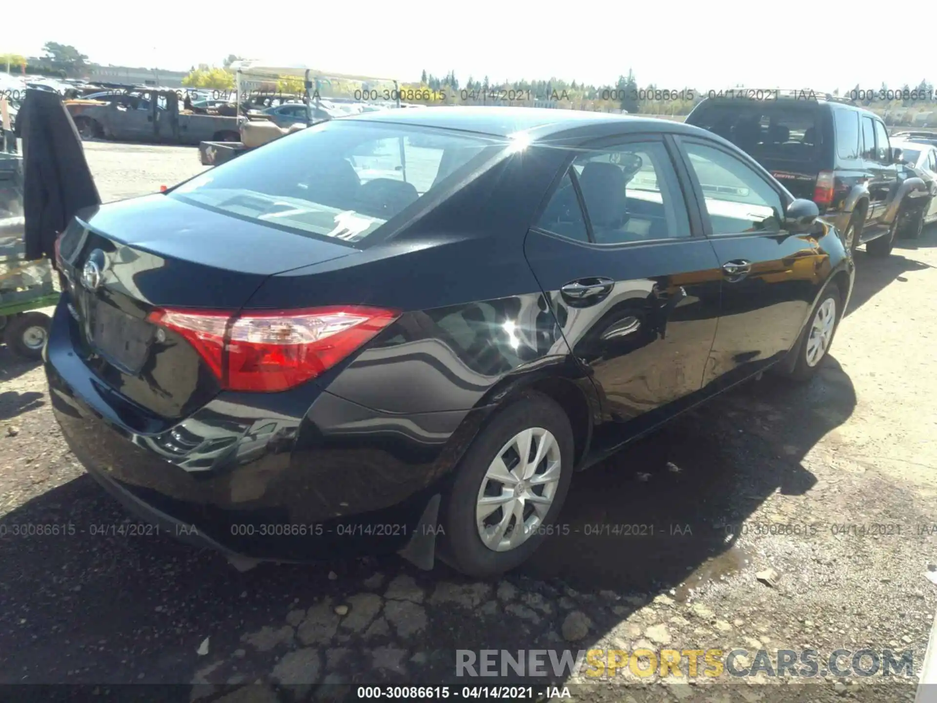 4 Фотография поврежденного автомобиля 2T1BURHE3KC209467 TOYOTA COROLLA 2019