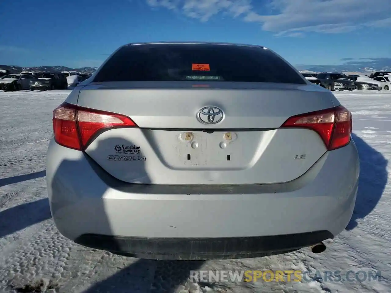 6 Photograph of a damaged car 2T1BURHE3KC209825 TOYOTA COROLLA 2019