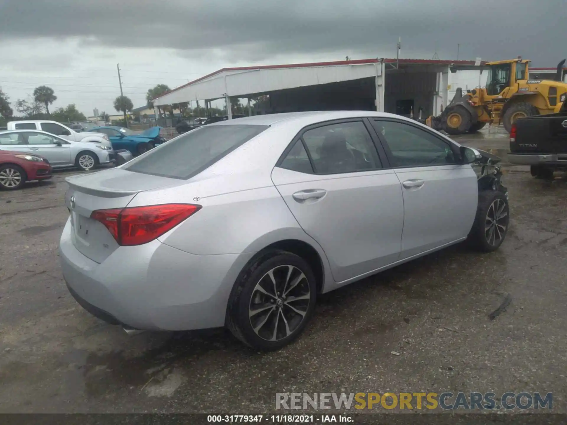 4 Photograph of a damaged car 2T1BURHE3KC211932 TOYOTA COROLLA 2019