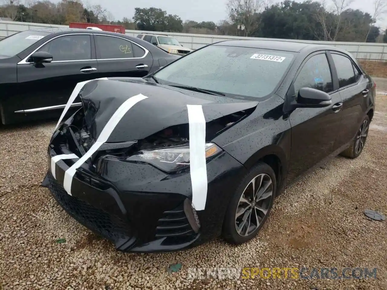 2 Photograph of a damaged car 2T1BURHE3KC212434 TOYOTA COROLLA 2019