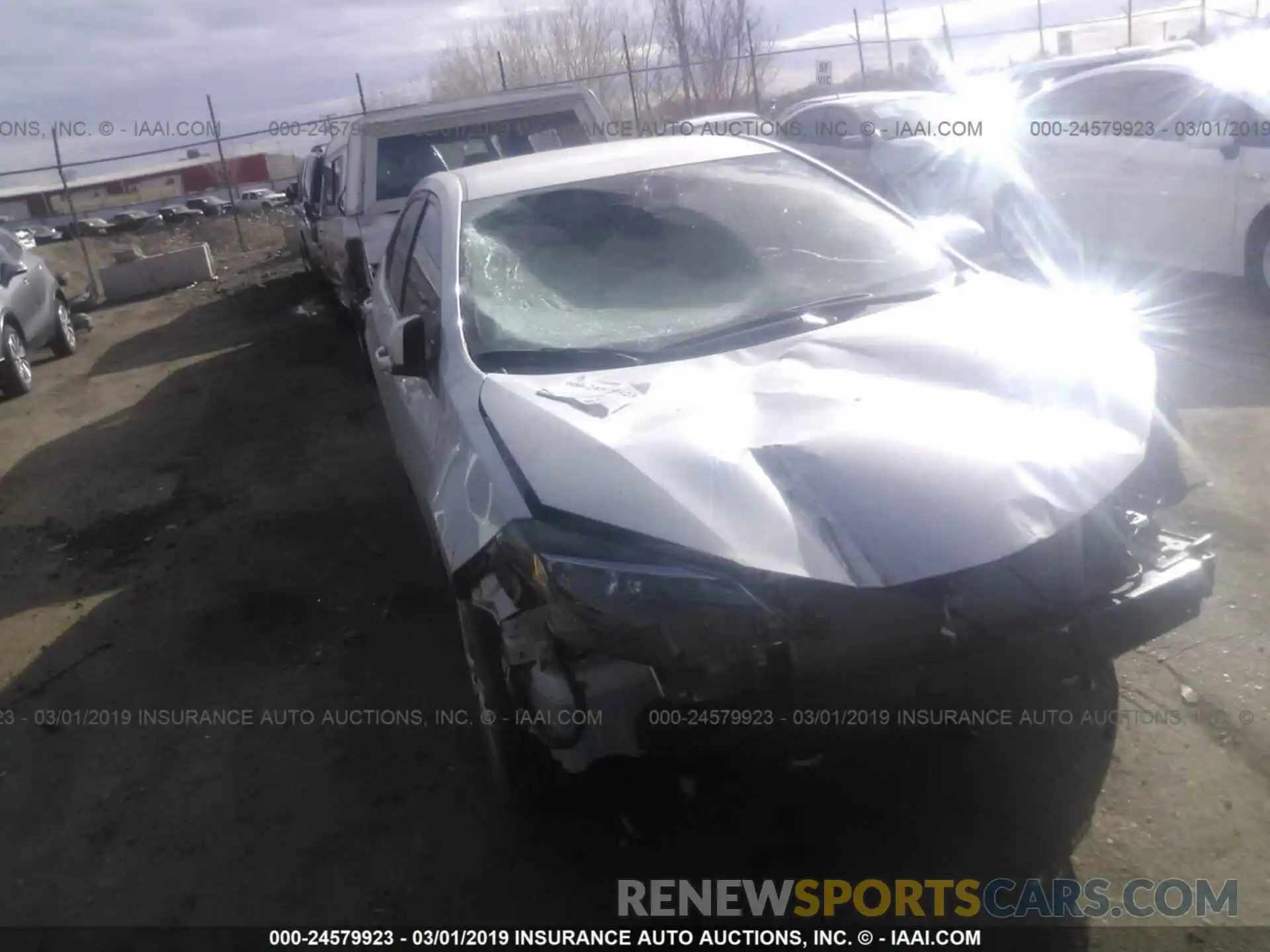 1 Photograph of a damaged car 2T1BURHE3KC212479 TOYOTA COROLLA 2019