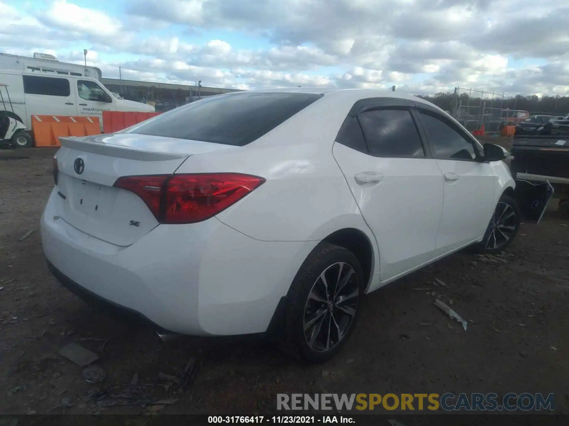 4 Photograph of a damaged car 2T1BURHE3KC214877 TOYOTA COROLLA 2019