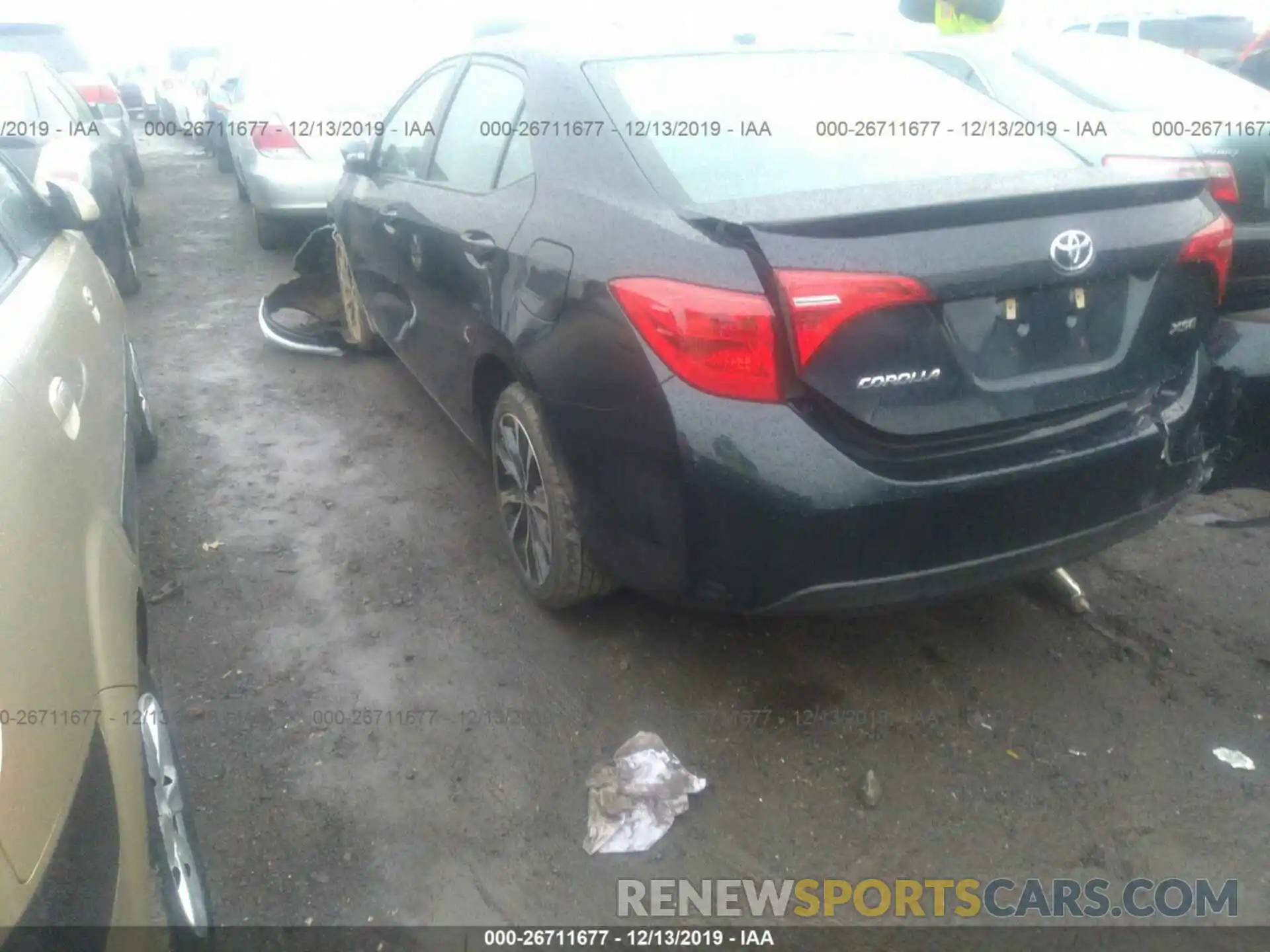 3 Photograph of a damaged car 2T1BURHE3KC214927 TOYOTA COROLLA 2019