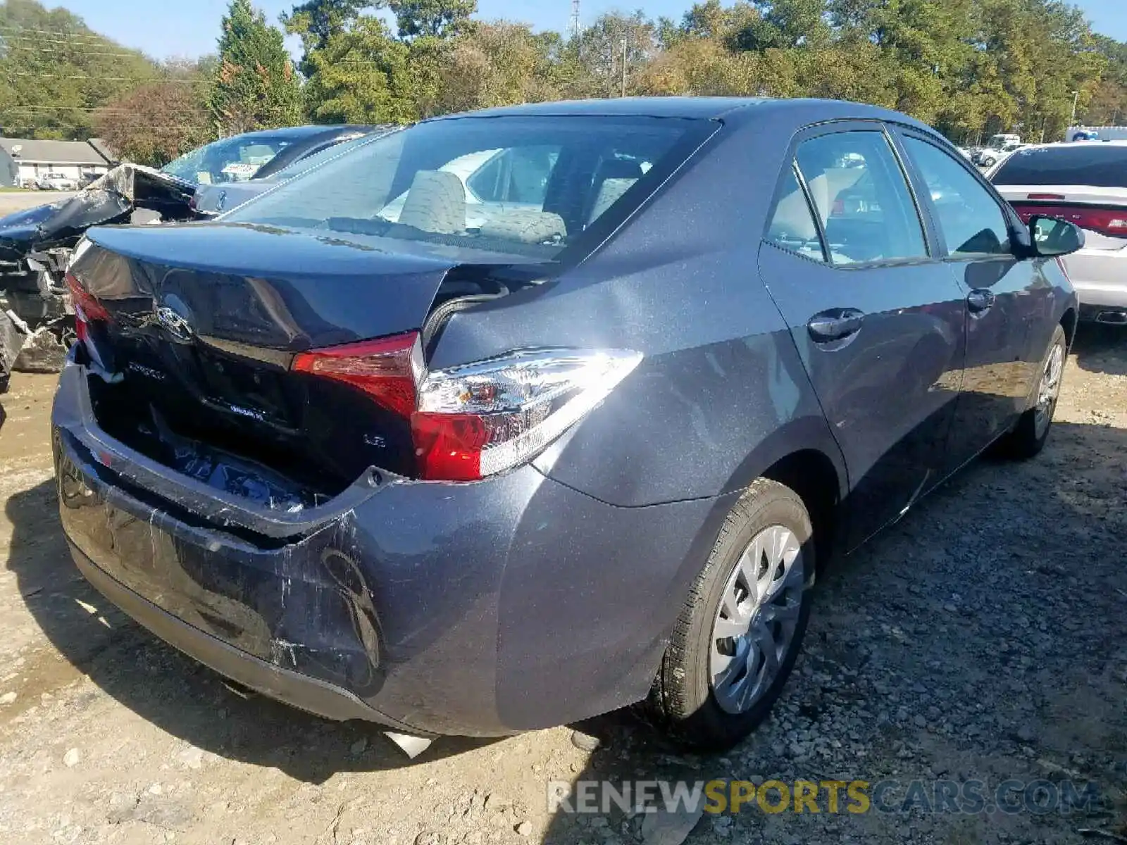 4 Photograph of a damaged car 2T1BURHE3KC214975 TOYOTA COROLLA 2019