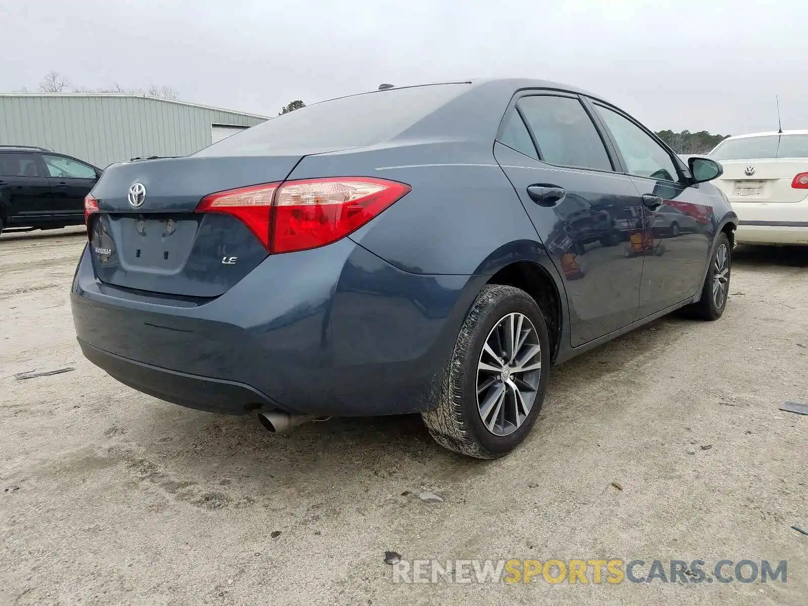 4 Photograph of a damaged car 2T1BURHE3KC215351 TOYOTA COROLLA 2019