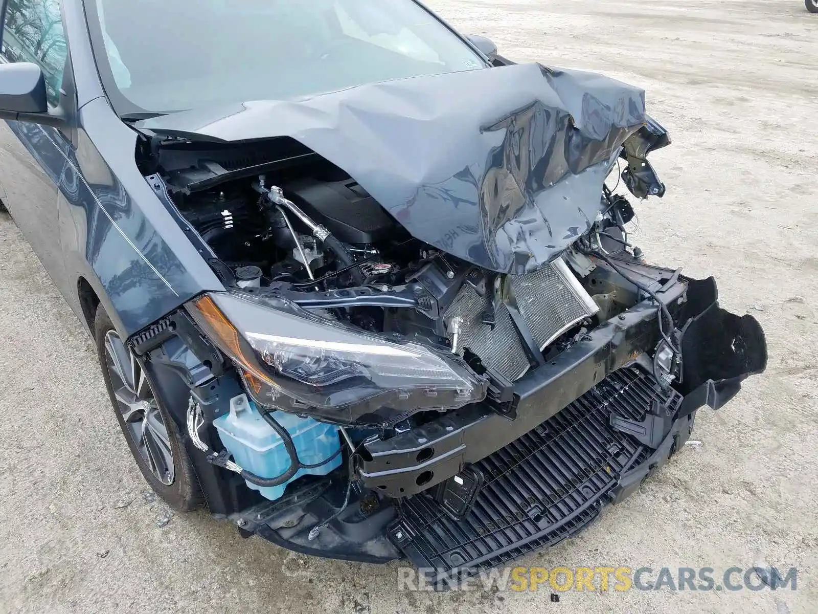 9 Photograph of a damaged car 2T1BURHE3KC215351 TOYOTA COROLLA 2019