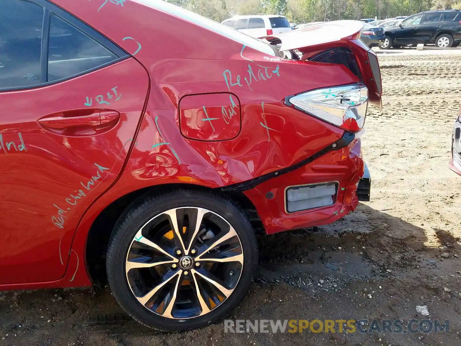 9 Photograph of a damaged car 2T1BURHE3KC216306 TOYOTA COROLLA 2019