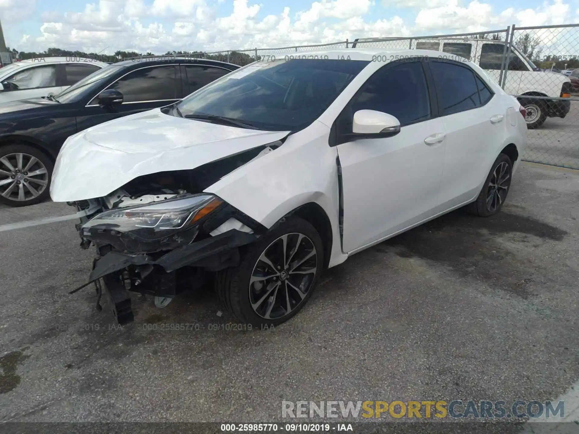 2 Photograph of a damaged car 2T1BURHE3KC217018 TOYOTA COROLLA 2019