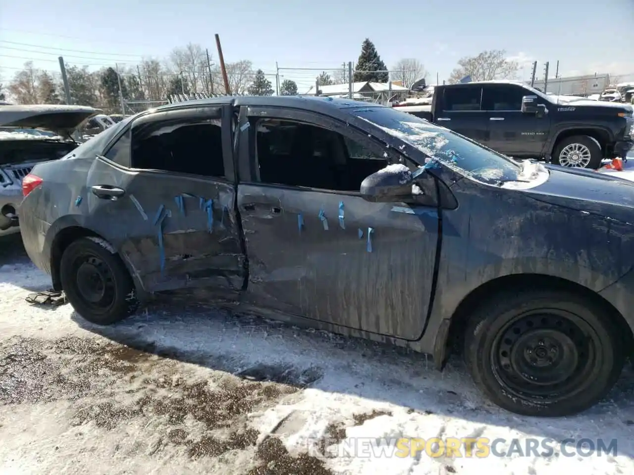 9 Photograph of a damaged car 2T1BURHE3KC218170 TOYOTA COROLLA 2019