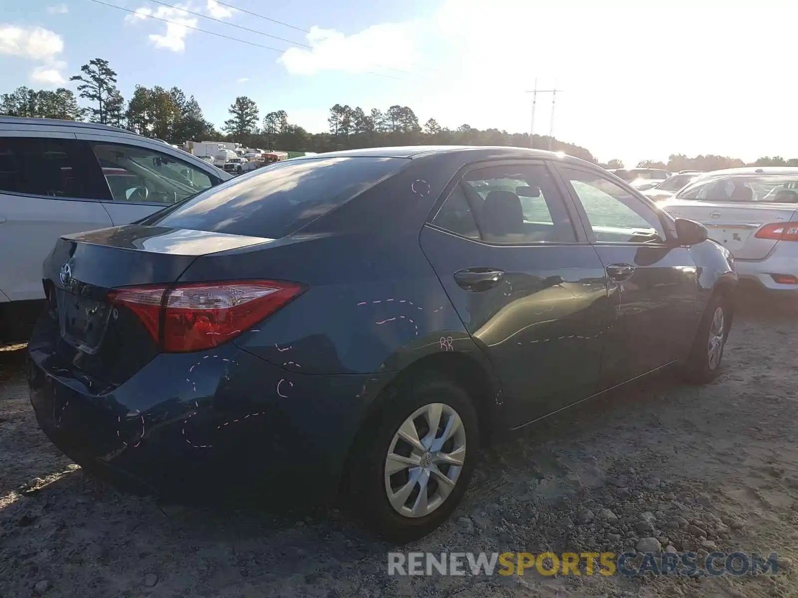 4 Photograph of a damaged car 2T1BURHE3KC218475 TOYOTA COROLLA 2019