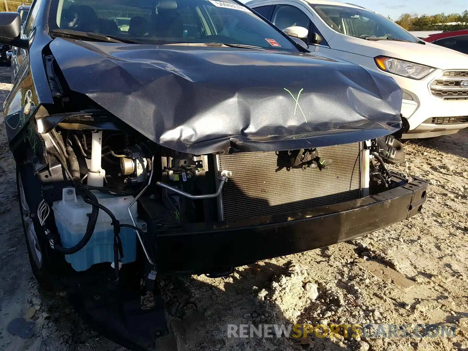 9 Photograph of a damaged car 2T1BURHE3KC218475 TOYOTA COROLLA 2019