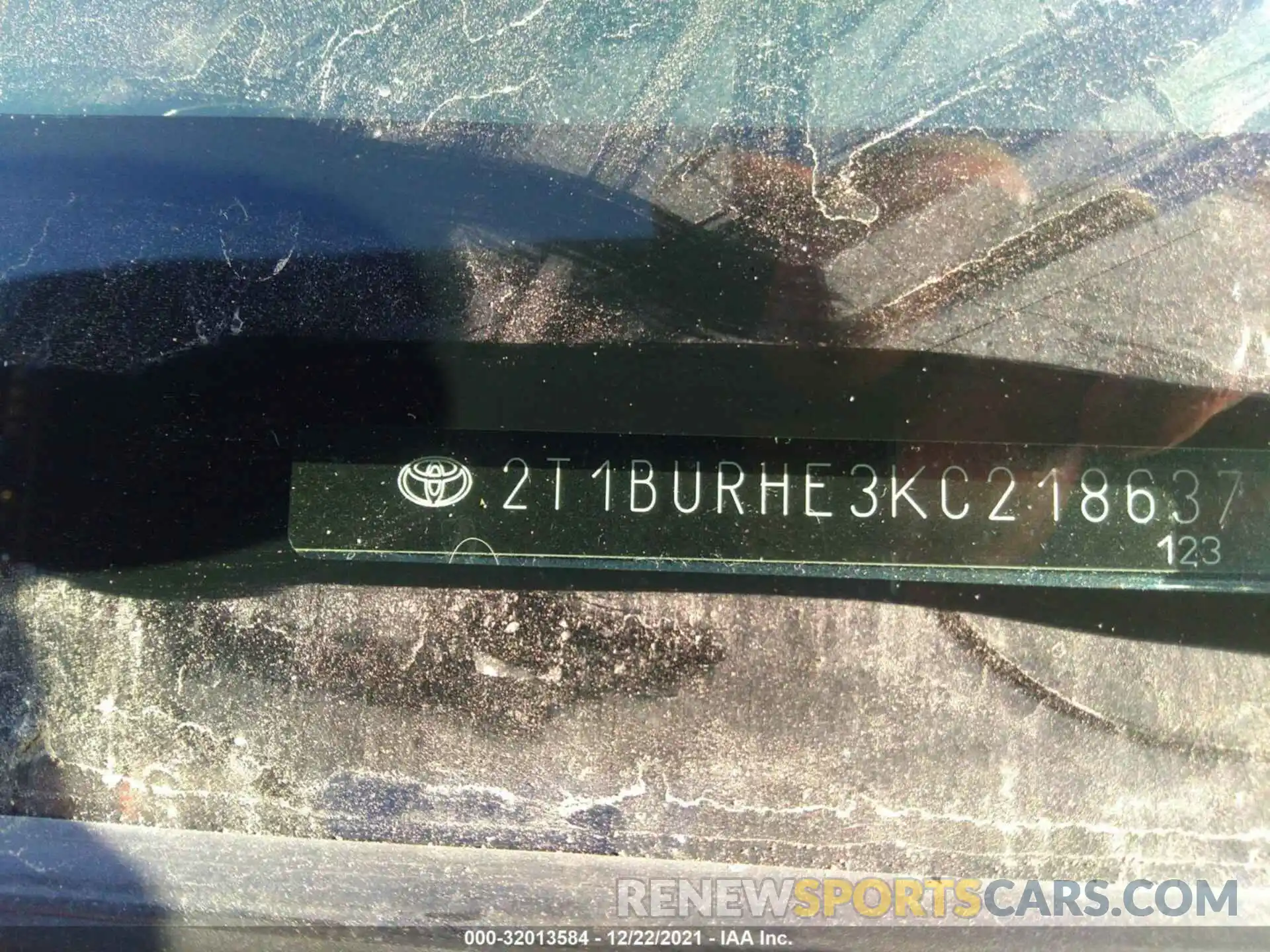 9 Фотография поврежденного автомобиля 2T1BURHE3KC218637 TOYOTA COROLLA 2019