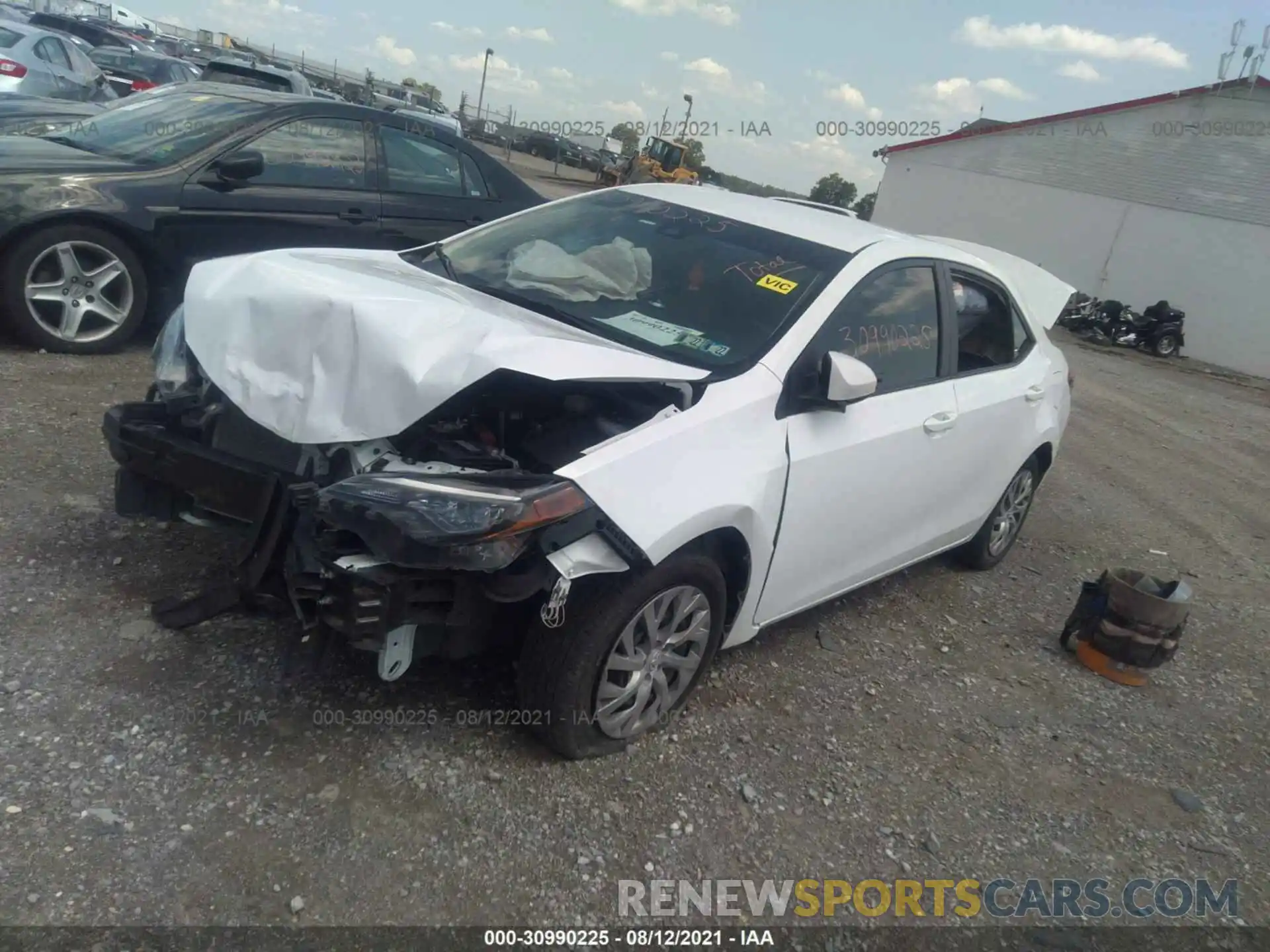 2 Photograph of a damaged car 2T1BURHE3KC218864 TOYOTA COROLLA 2019