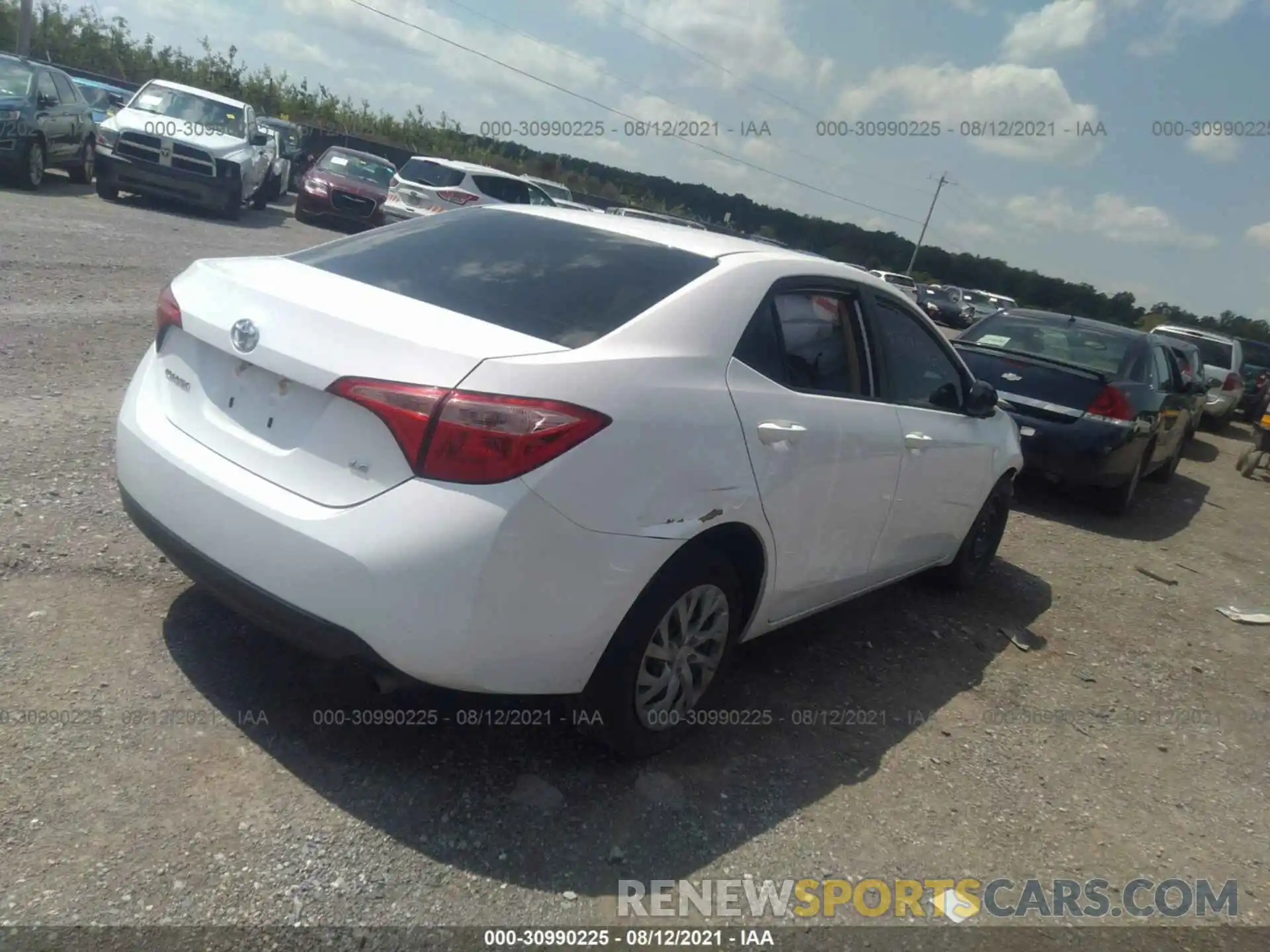 4 Photograph of a damaged car 2T1BURHE3KC218864 TOYOTA COROLLA 2019