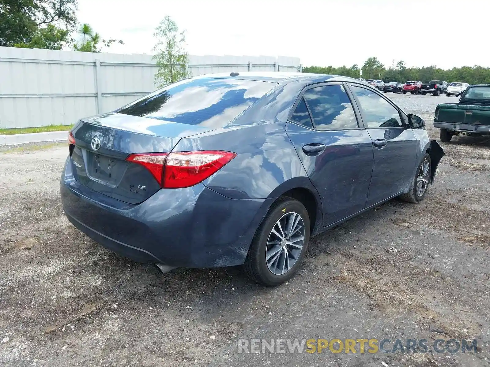 4 Photograph of a damaged car 2T1BURHE3KC219576 TOYOTA COROLLA 2019