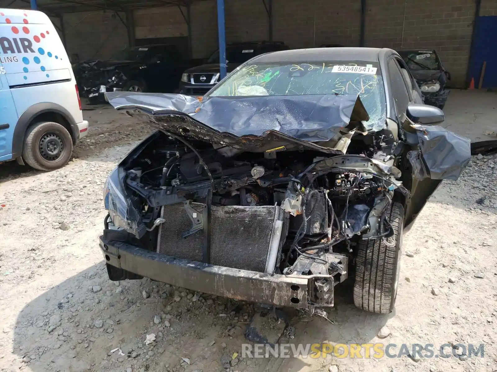 9 Photograph of a damaged car 2T1BURHE3KC221313 TOYOTA COROLLA 2019