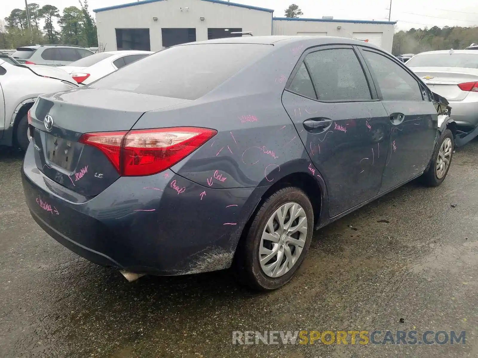 4 Photograph of a damaged car 2T1BURHE3KC223000 TOYOTA COROLLA 2019