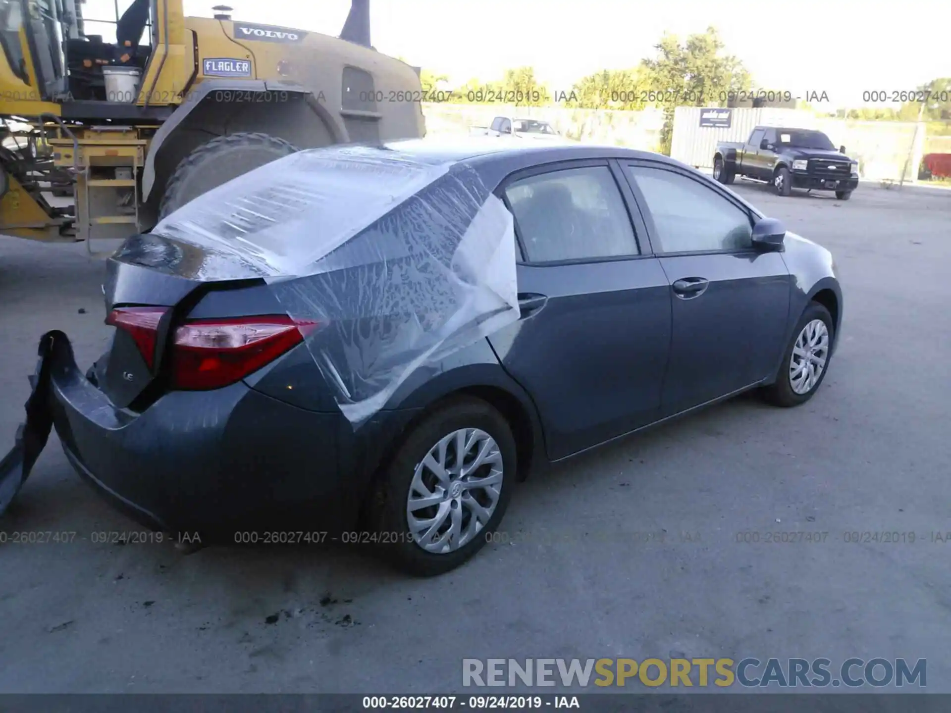 4 Photograph of a damaged car 2T1BURHE3KC223627 TOYOTA COROLLA 2019