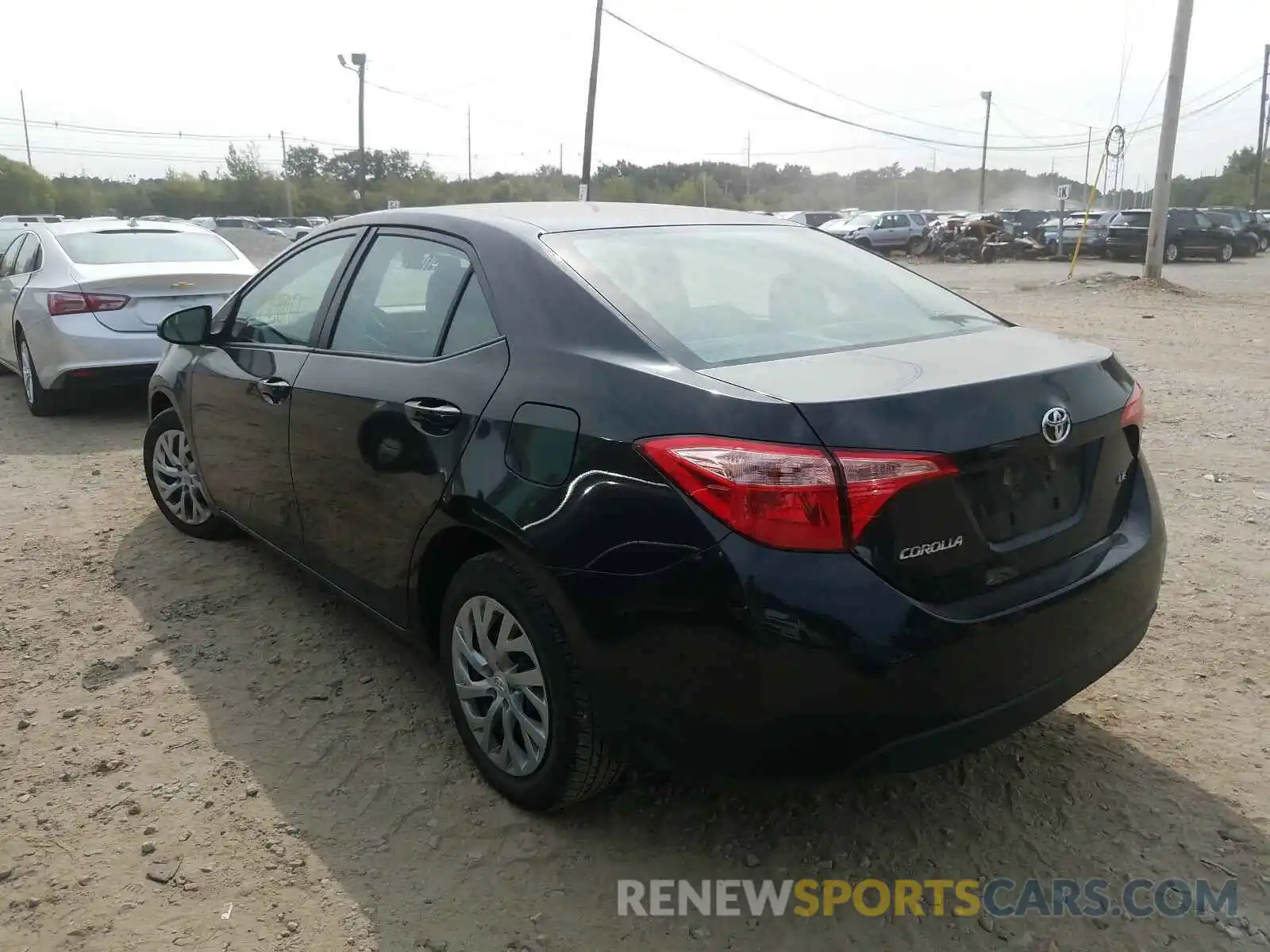 3 Photograph of a damaged car 2T1BURHE3KC223871 TOYOTA COROLLA 2019