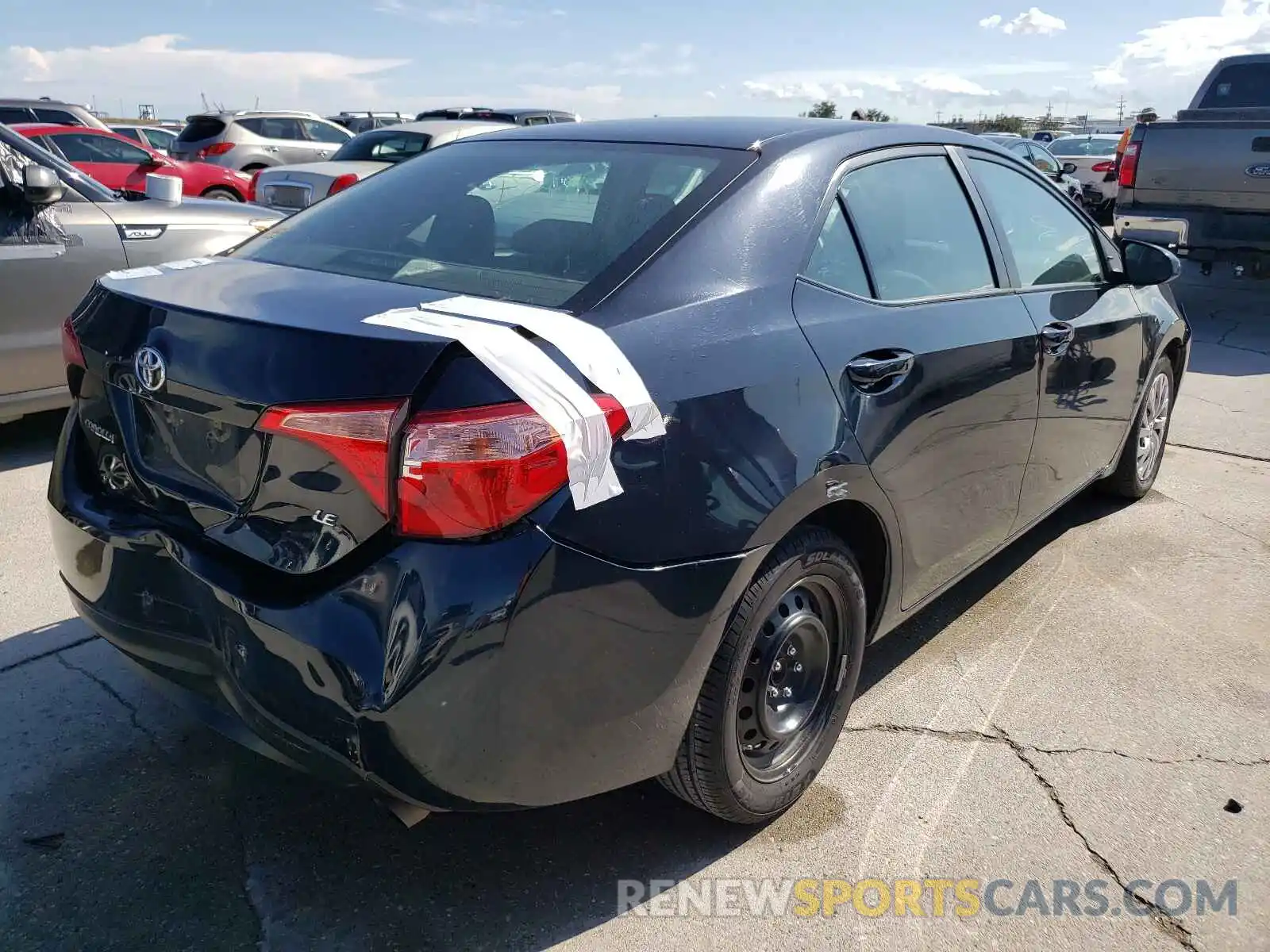 4 Photograph of a damaged car 2T1BURHE3KC223966 TOYOTA COROLLA 2019