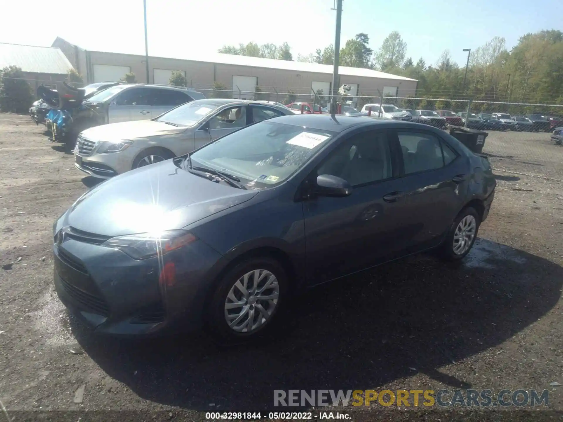 2 Photograph of a damaged car 2T1BURHE3KC224079 TOYOTA COROLLA 2019