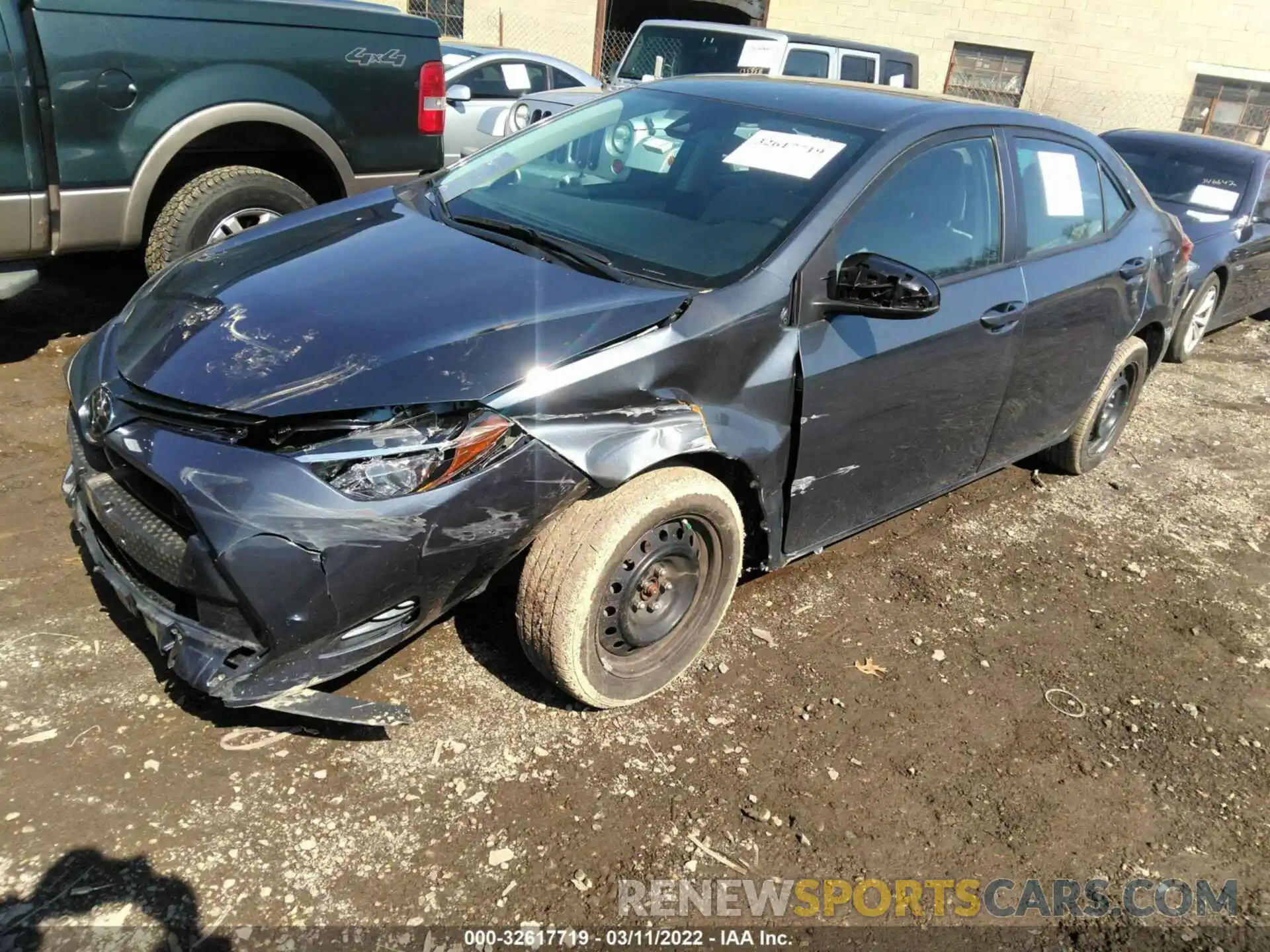 2 Photograph of a damaged car 2T1BURHE3KC224955 TOYOTA COROLLA 2019