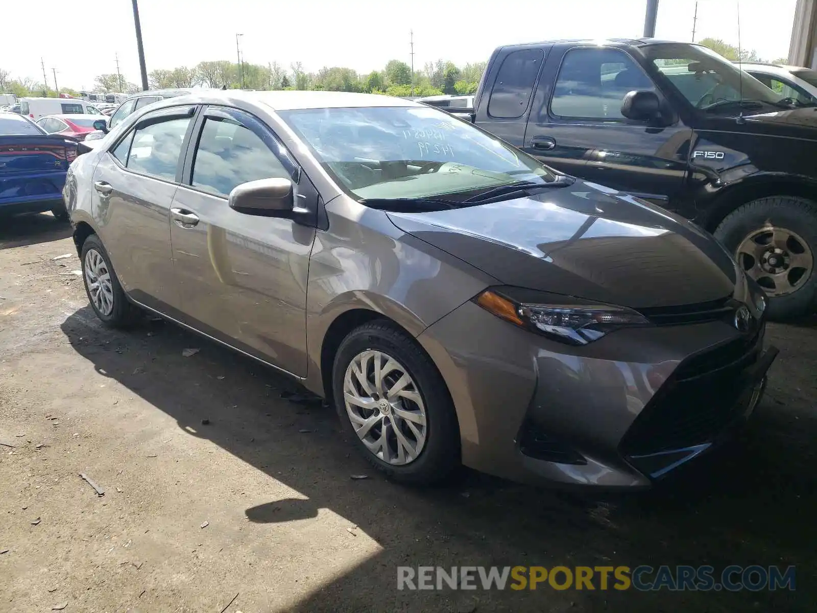 1 Photograph of a damaged car 2T1BURHE3KC227340 TOYOTA COROLLA 2019