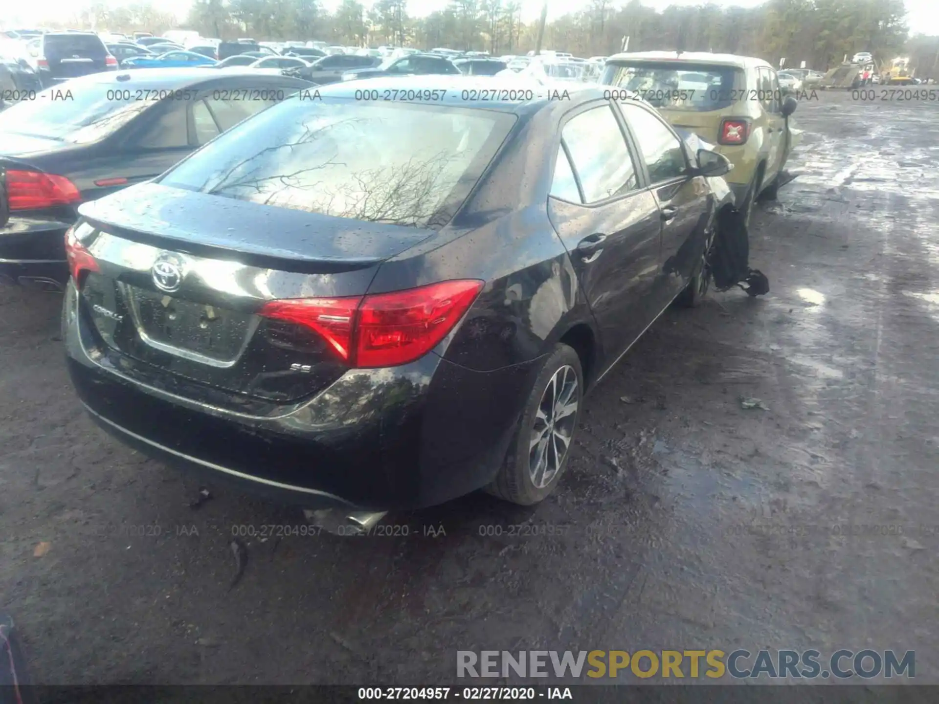 4 Photograph of a damaged car 2T1BURHE3KC228438 TOYOTA COROLLA 2019