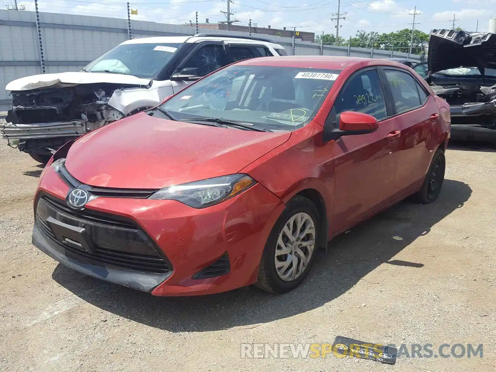 2 Photograph of a damaged car 2T1BURHE3KC228830 TOYOTA COROLLA 2019