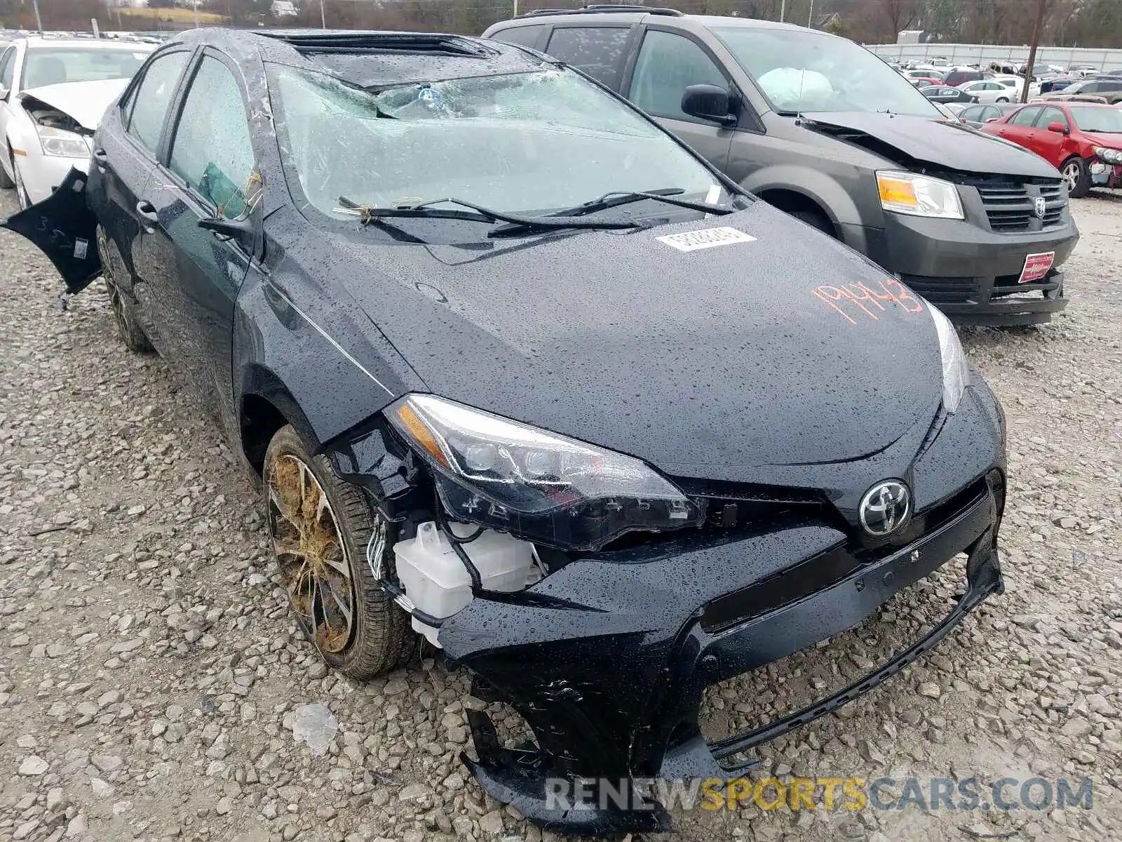 1 Photograph of a damaged car 2T1BURHE3KC228892 TOYOTA COROLLA 2019