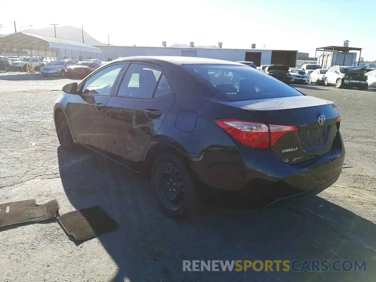 3 Photograph of a damaged car 2T1BURHE3KC229508 TOYOTA COROLLA 2019