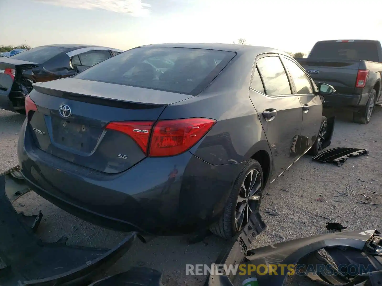 4 Photograph of a damaged car 2T1BURHE3KC230884 TOYOTA COROLLA 2019