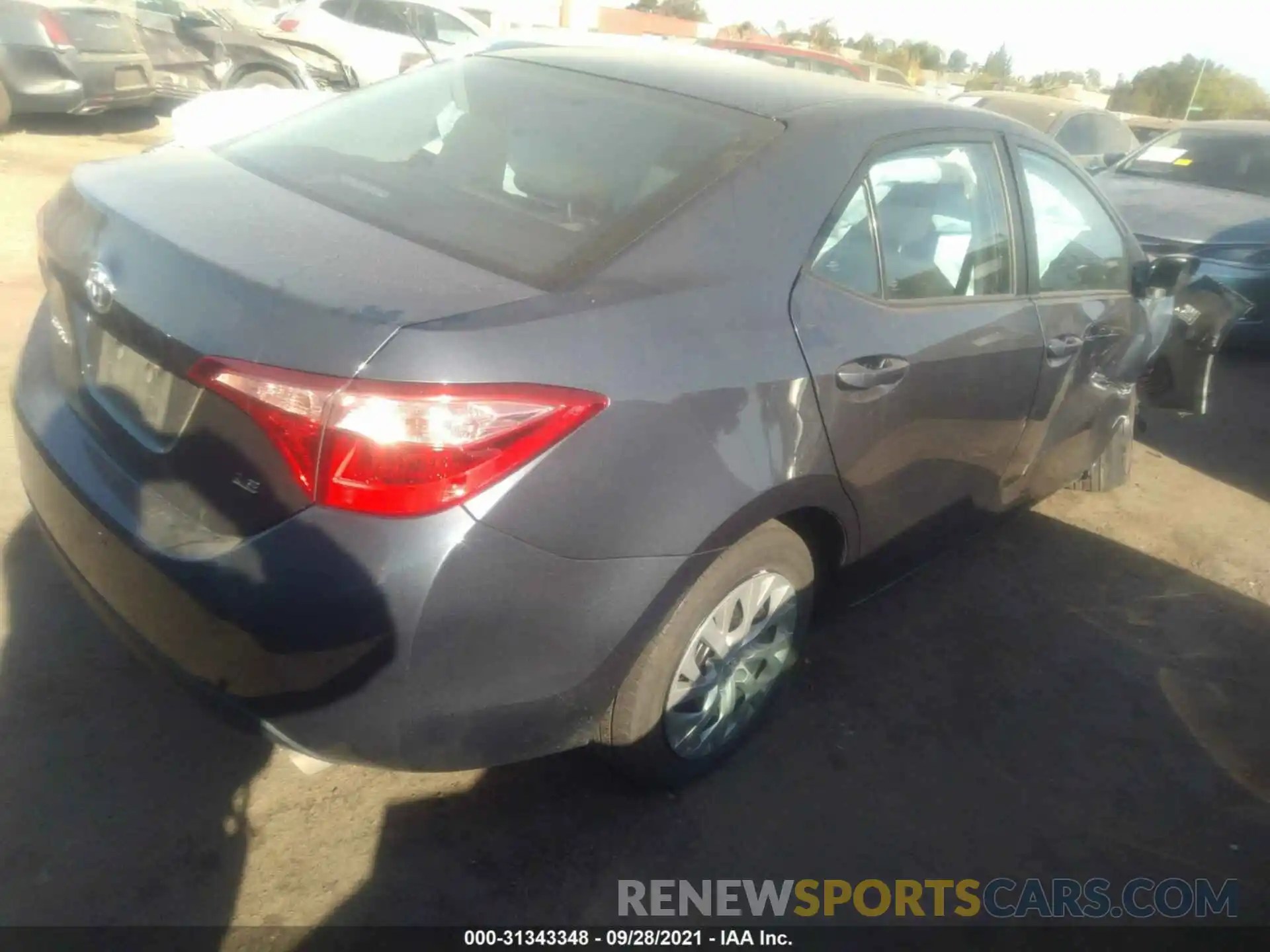 4 Photograph of a damaged car 2T1BURHE3KC231078 TOYOTA COROLLA 2019