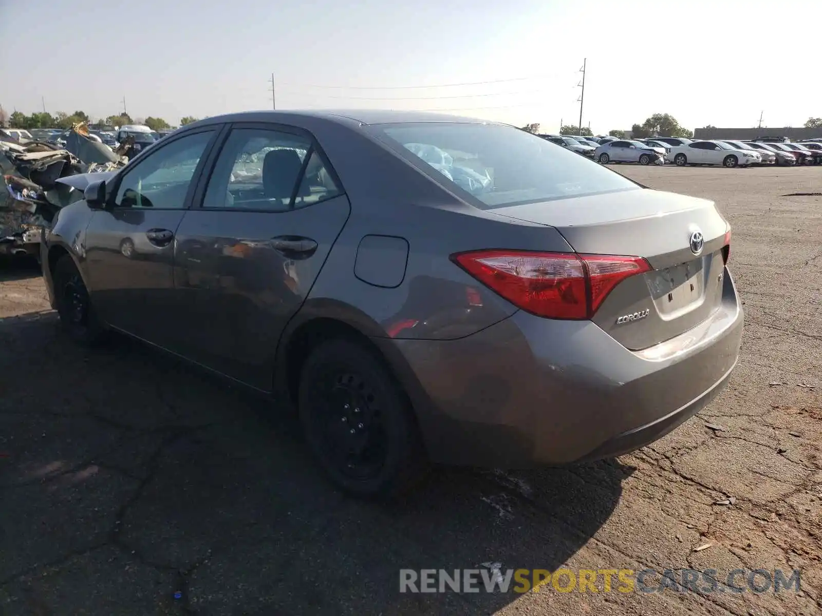 3 Photograph of a damaged car 2T1BURHE3KC231095 TOYOTA COROLLA 2019