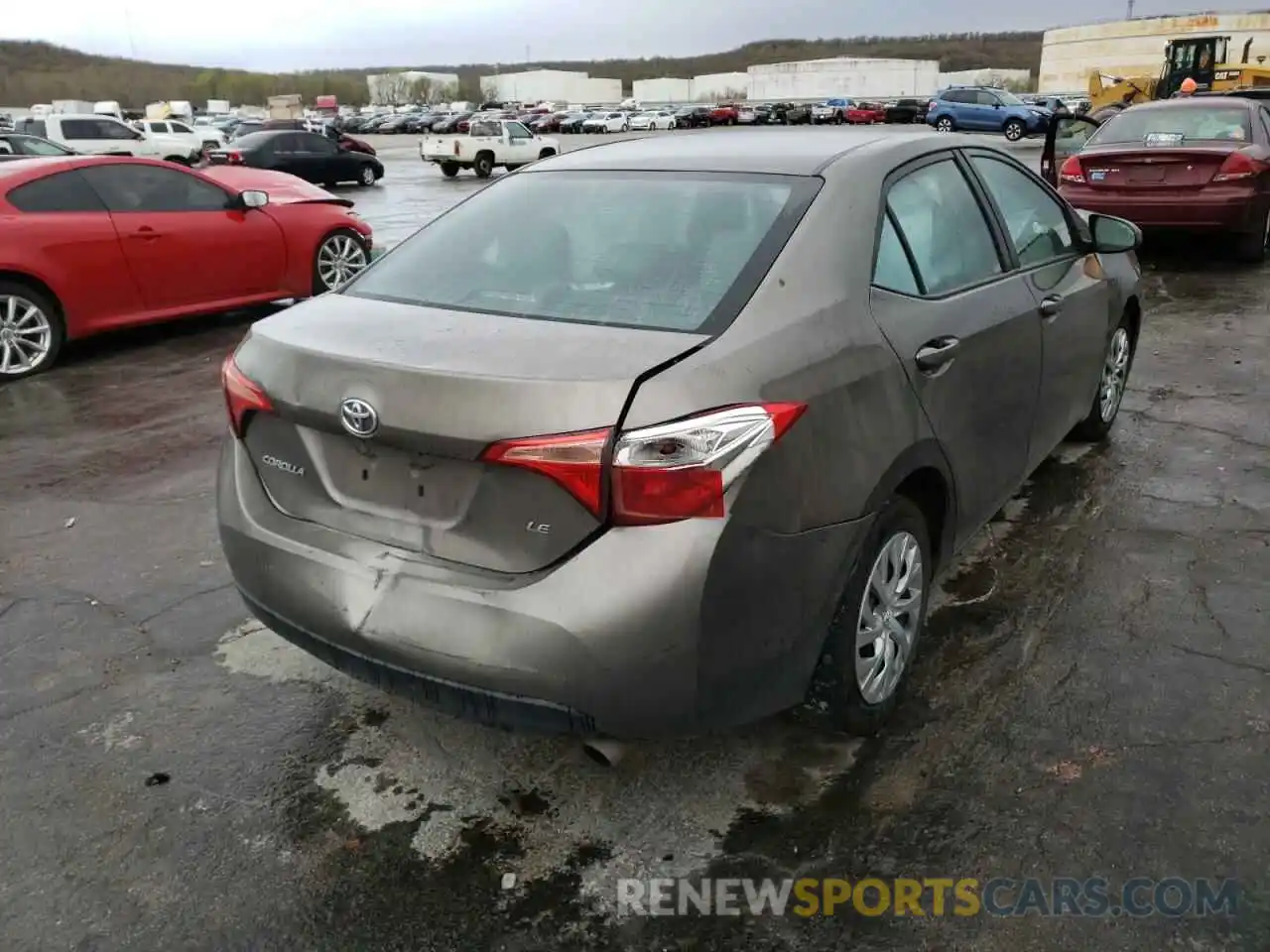 4 Photograph of a damaged car 2T1BURHE3KC231288 TOYOTA COROLLA 2019