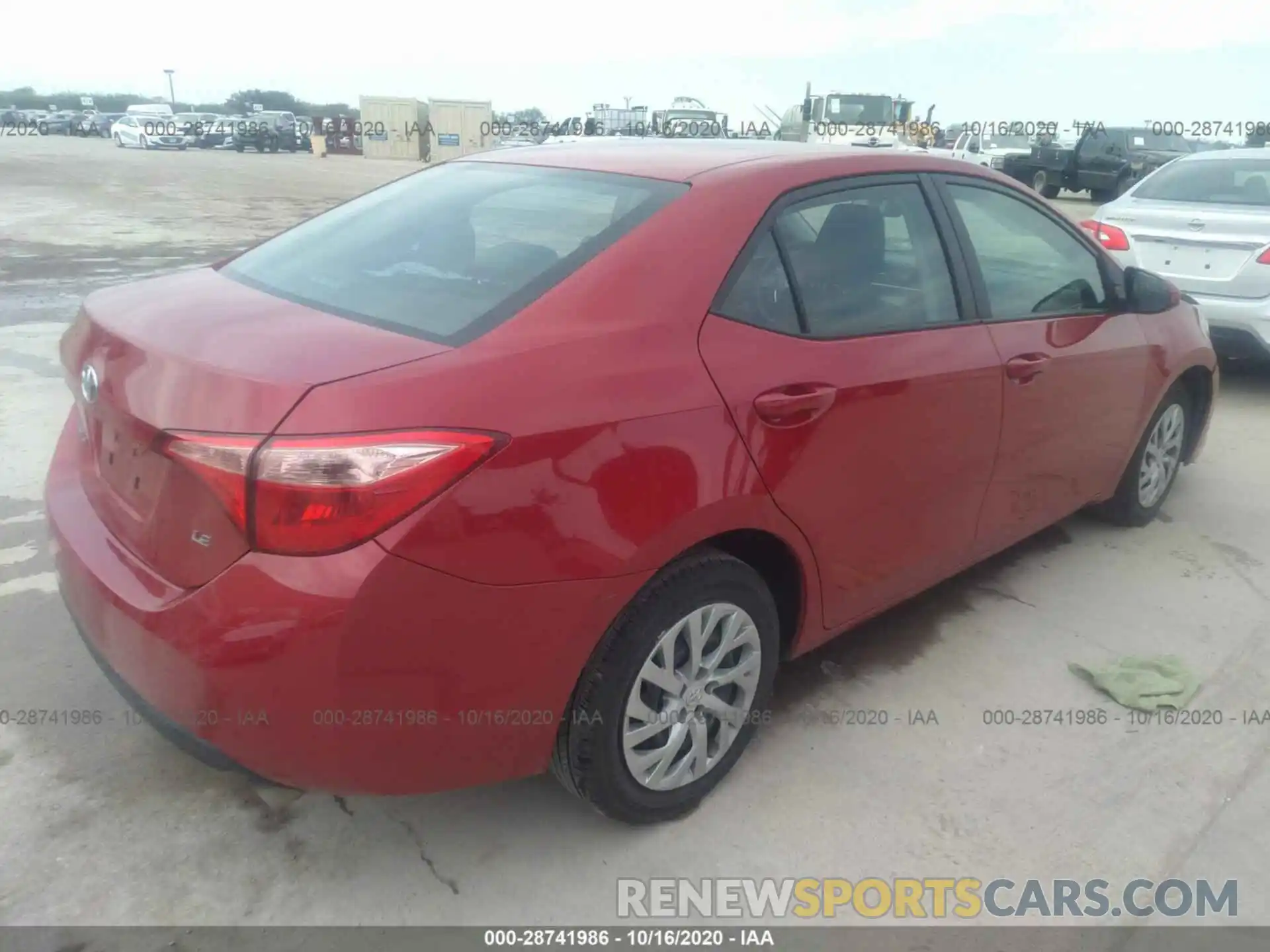 4 Photograph of a damaged car 2T1BURHE3KC231579 TOYOTA COROLLA 2019