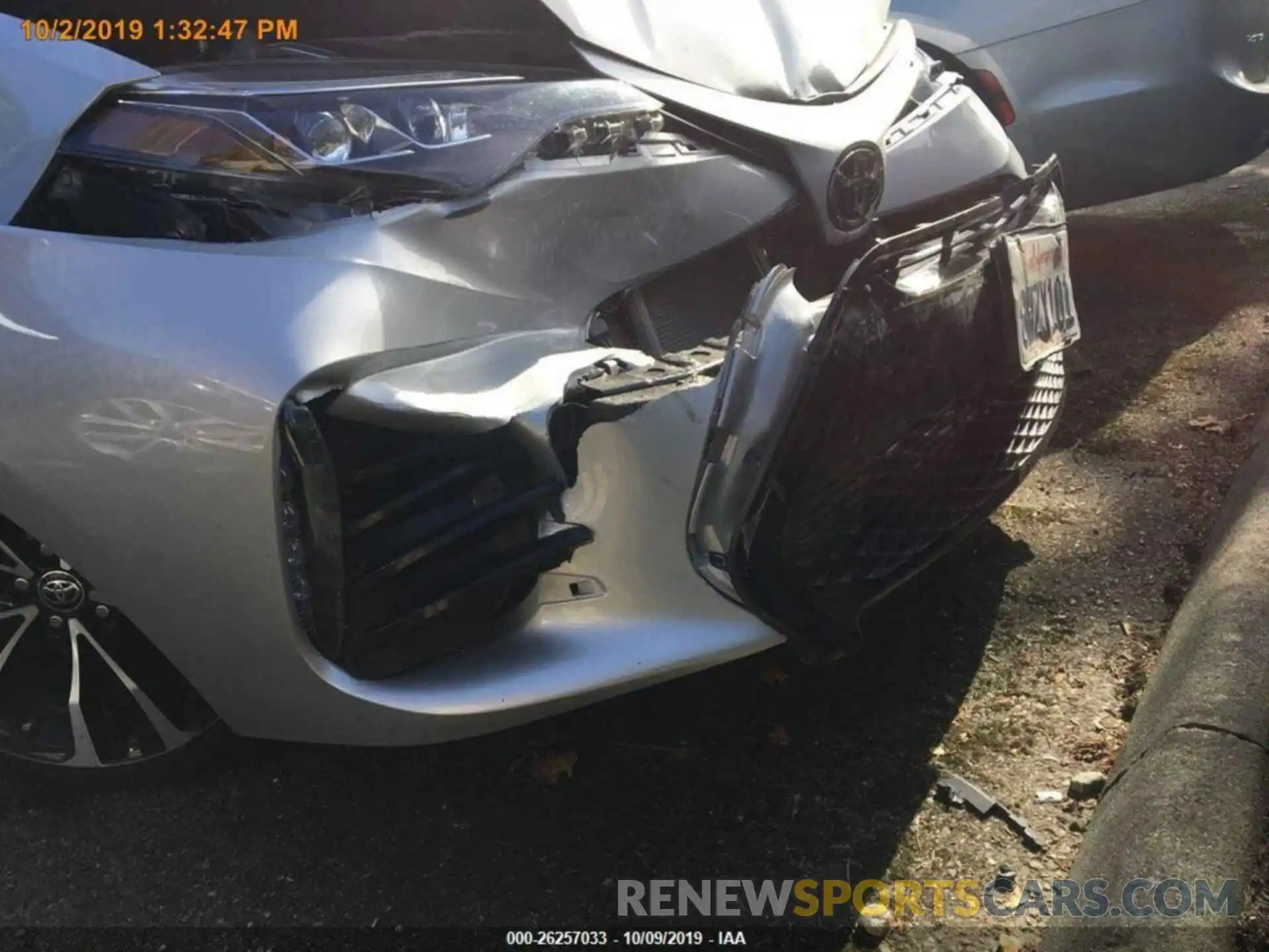 15 Photograph of a damaged car 2T1BURHE3KC231629 TOYOTA COROLLA 2019